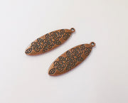 2 Flower charms (Double Sided) Antique copper plated charms (40x13mm) G23919