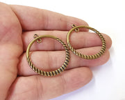 2 Round charms connector (Double Sided) Antique bronze plated charms (37x34mm)  G23926