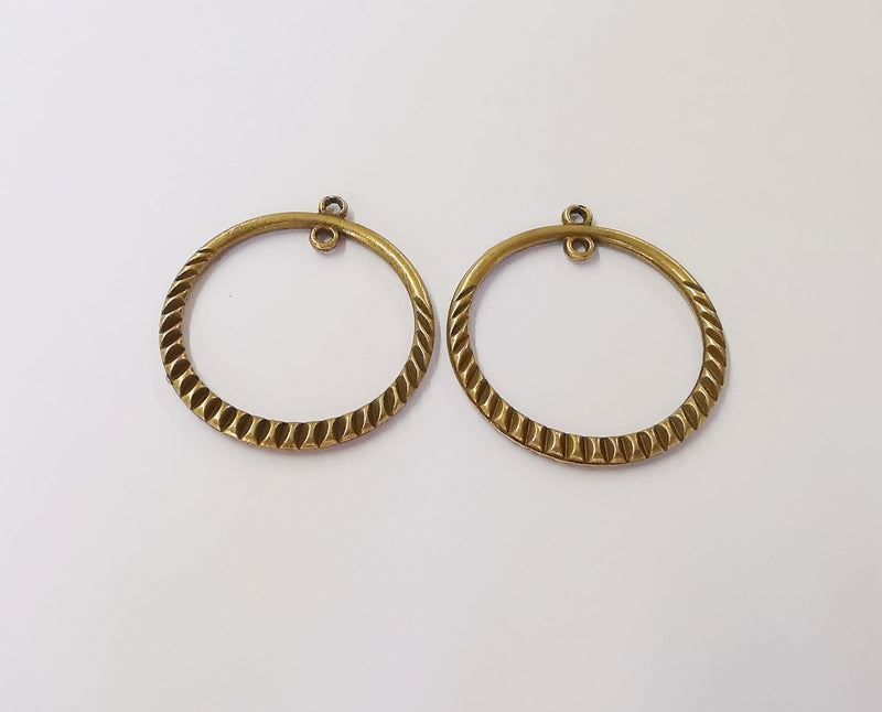 2 Round charms connector (Double Sided) Antique bronze plated charms (37x34mm)  G23926