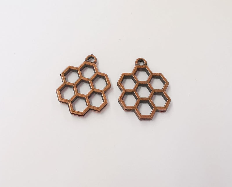 4 Honeycomb charms Antique copper plated charm (25x19mm) G23929