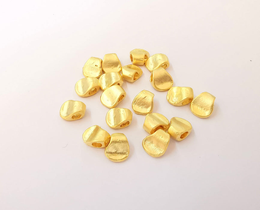 6 Gold beads Gold plated beads  (9x8mm)  G23703
