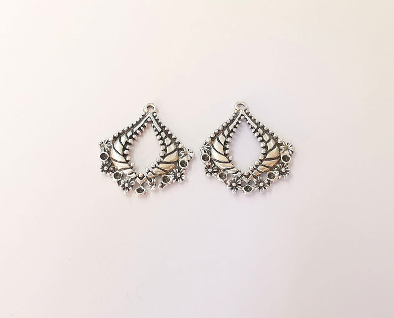 2 Flowers charms Antique silver plated brass charms (26x25mm)  G23719