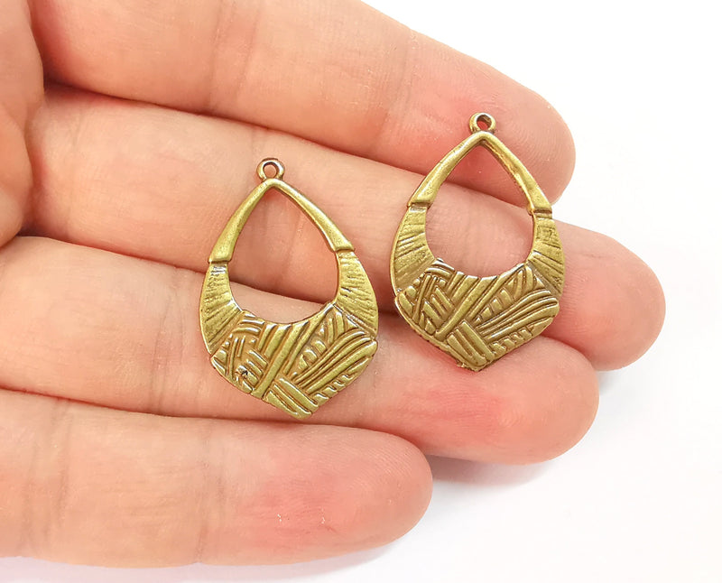 4 Double sided charms Antique bronze plated charms (32x21mm)  G23980