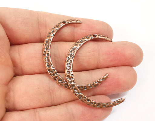 2 Hammered crescent charms Copper plated charms (46mm)  G24001