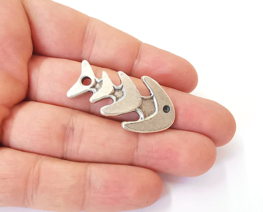 2 Silver fish bone charms Antique silver plated charms (40x21mm) G23753