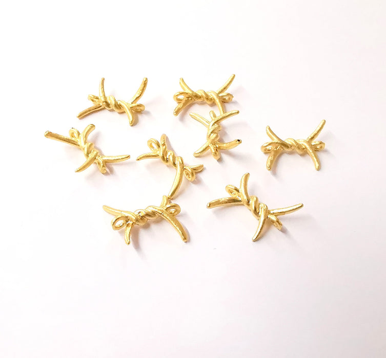 4 Barbed wire charms connector Gold plated brass charms (14x12mm)  G24034