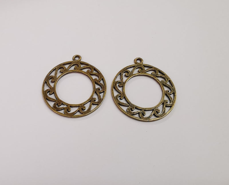 2 Circle charms Antique bronze plated charms (41x36mm)  G24038