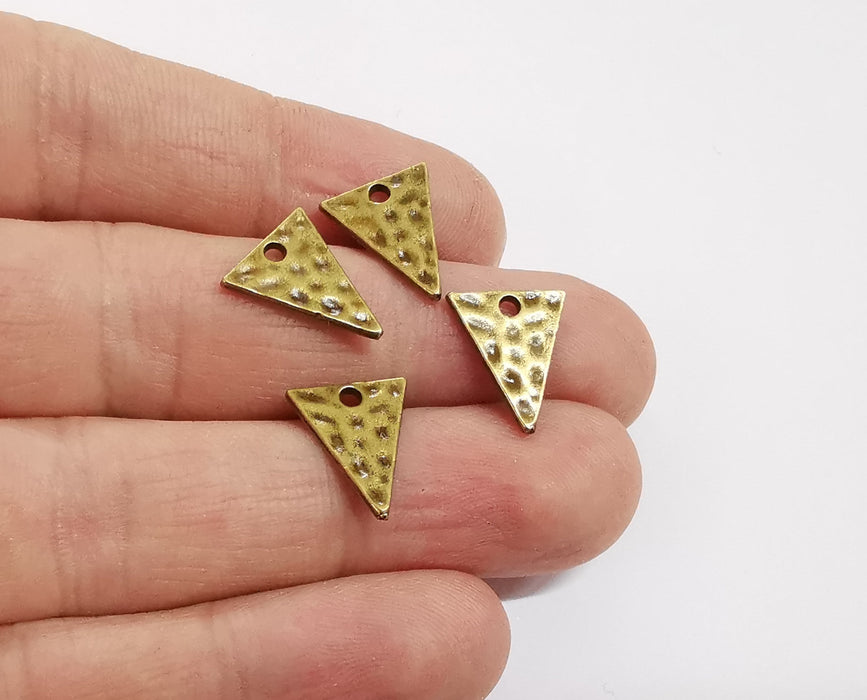 10 Hammered triangle charms Antique bronze plated charms (15x12mm) G24042