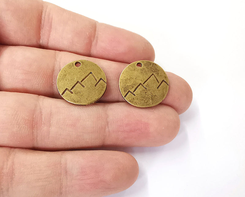 4 Mountain charms Round charms Antique bronze plated charms (19mm)  G24078