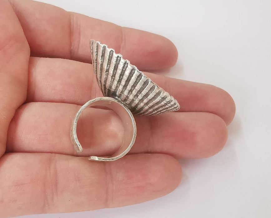 Oyster shell ring blank base setting Resin bezel inlay ring backs mounting Adjustable ring base (35x23mm blank) Antique silver plated G23849