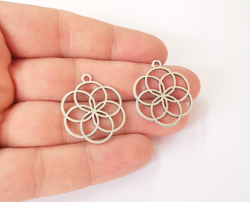 4 Circles charms Antique silver plated charms (30x24mm) G23857