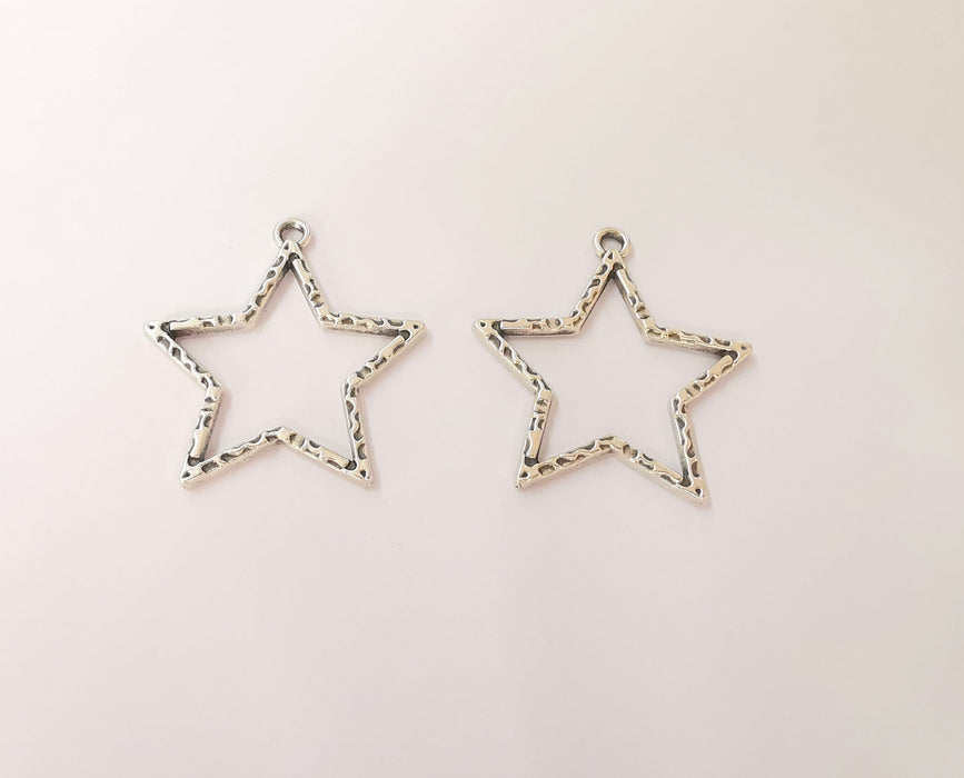 4 Hammered star charms Antique silver plated charms (37x35mm)  G23858