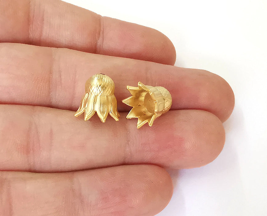 2 Flower cone caps findings Gold plated brass findings (13x12mm)  G23878