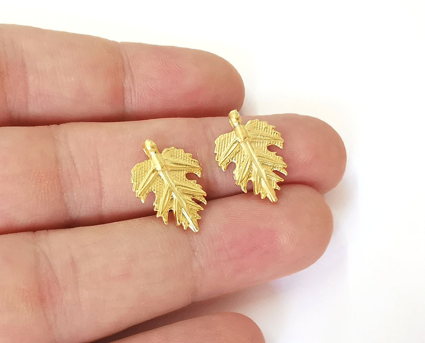 4 Leaf charms Gold plated brass charms (18x13mm)  G23881