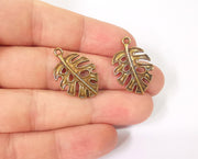 4 Monstera leaf charms Antique bronze plated charms (27x18mm)  G23951