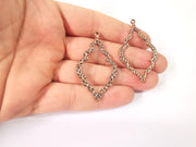 2 Hammered charms Antique copper plated charms (52x30mm)  G23965