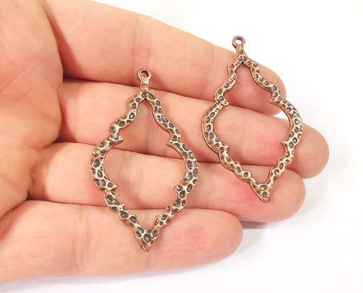 2 Hammered charms Antique copper plated charms (52x30mm)  G23965