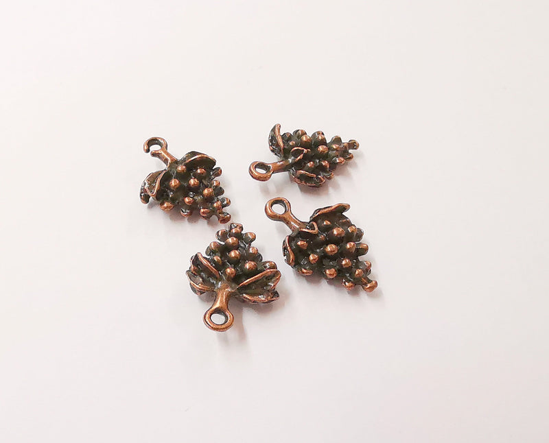 10 Bunch of grapes charms (Double Sided) Fruit charms Antique copper plated charms (20x13mm) G23970