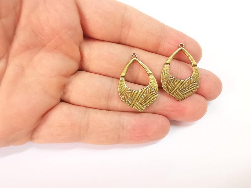 4 Double sided charms Antique bronze plated charms (32x21mm)  G23980