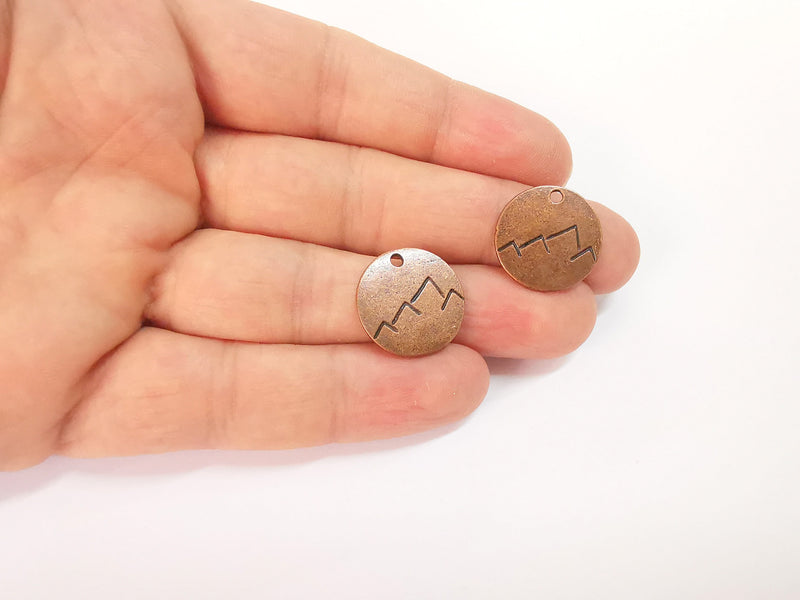 4 Mountain charms Round charms Antique copper plated charms (19mm)  G23988