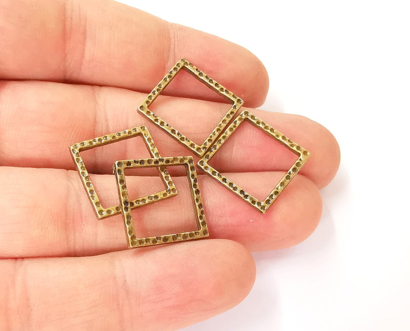 10 Square Connector Antique bronze plated connector (17x17mm) G24014