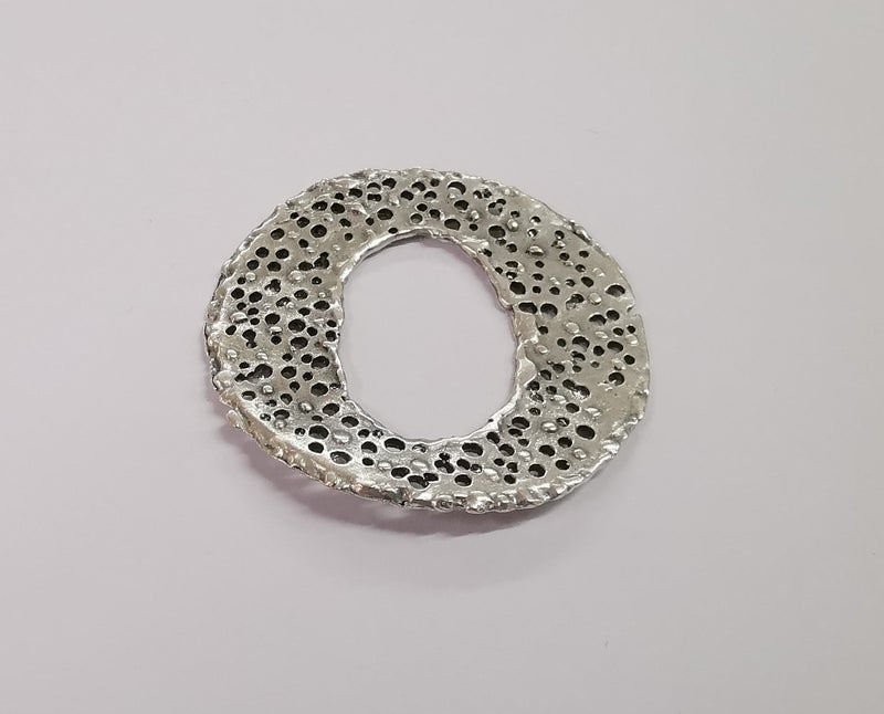 Circle filigree silver charms Antique silver plated brass charms (44mm)  G24047