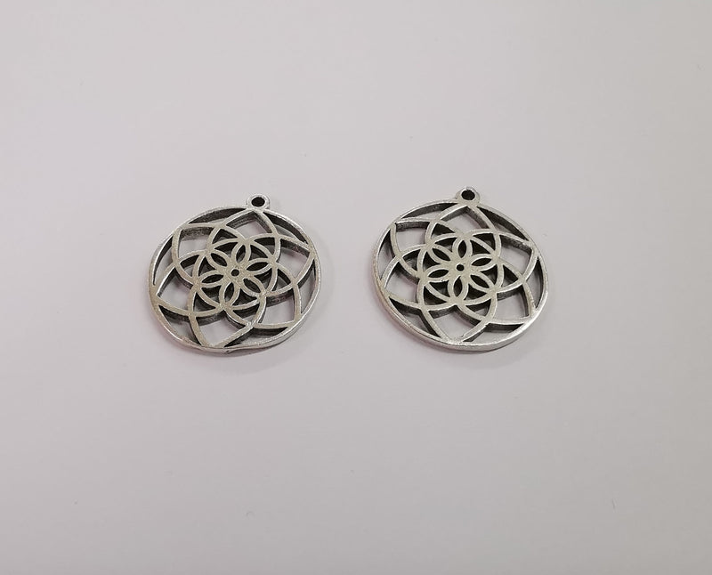 4 Round flower charms Antique silver plated charms (26x23mm)  G24048