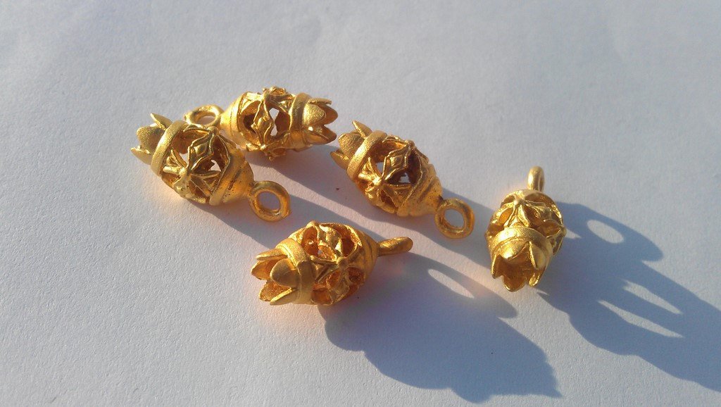 2 Flower Charms Gold Plated Brass G9859