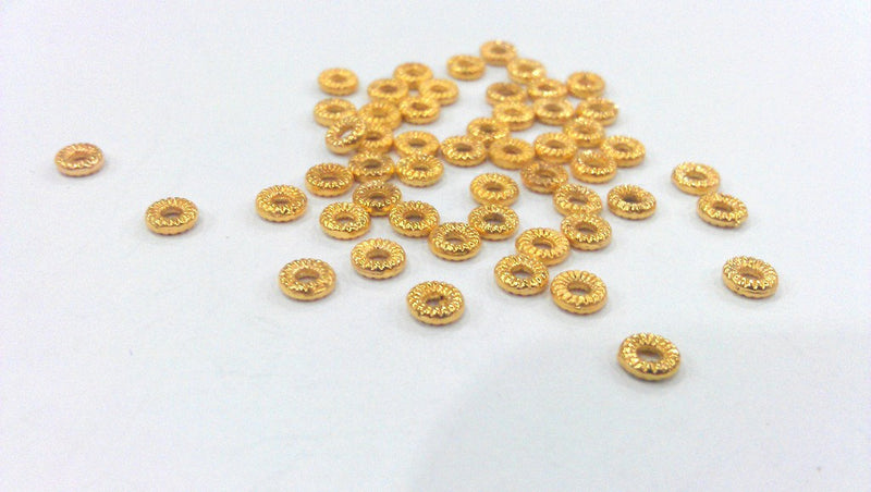 100 Gold Plated Daisy Spacer 100 Pcs (5 mm)  G9874