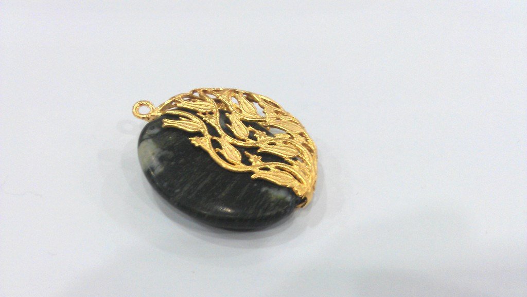 Bead Container Pendant  , Gold Plated Brass G152