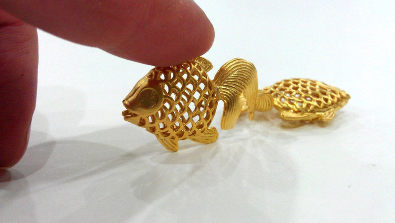 Fish Charms , Gold Plated Brass G12713