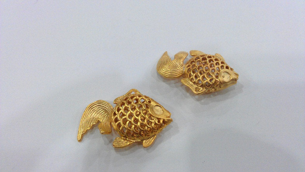 Fish Charms , Gold Plated Brass G12713