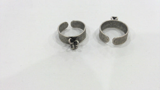 Antique Silver Plated Brass Adjustable  Ring with a Loop Setting  G9191