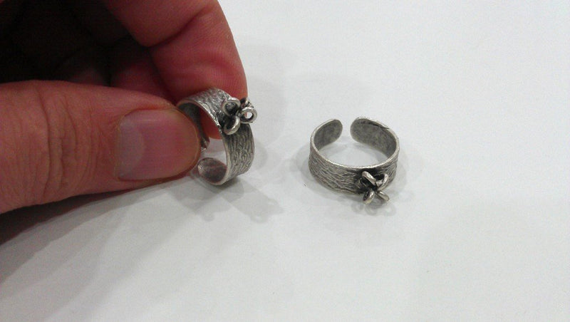 Antique Silver Plated Brass Adjustable  Ring with a Loop Setting  G9191