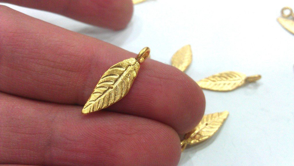 10 Pcs Gold Plated Brass  Leaf Charms  G14160