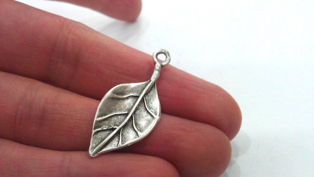 2 Leaf Charm Silver Plated Brass  G10791