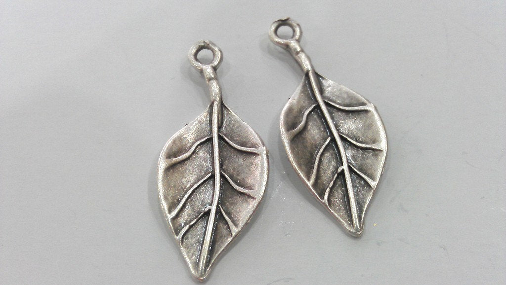 2 Leaf Charm Silver Plated Brass  G10791