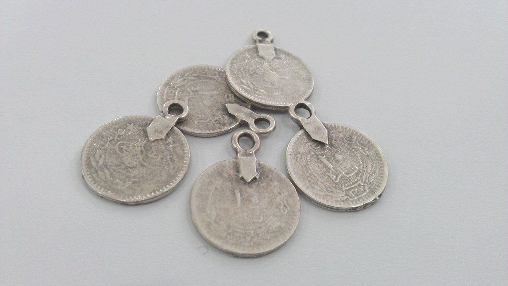 10 Pcs (17 mm.) Antique Silver Plated Metal Ottoman signature Charms    G447