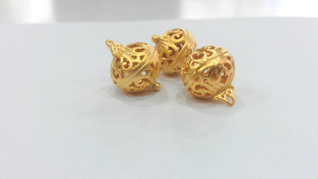 2 Pcs Gold Plated Brass Charms G9855