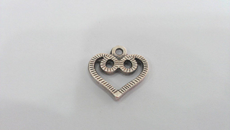 4 Heart Charm Antique Silver Plated Metal Charms  G10971