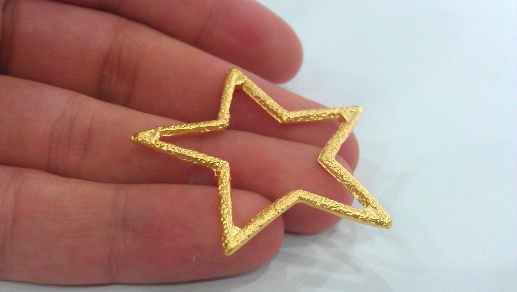 2 Star Pendants Gold Plated Metal (41 mm)  G11212