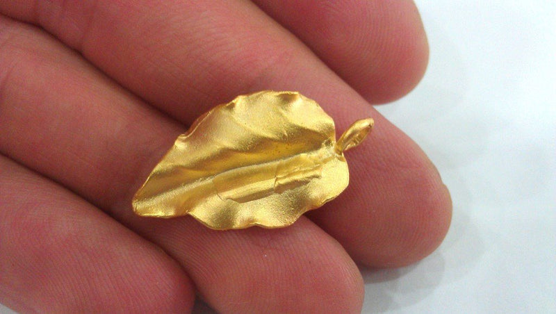 2 Gold Leaf Charms Leaf Charms  , Gold Plated Brass G9529