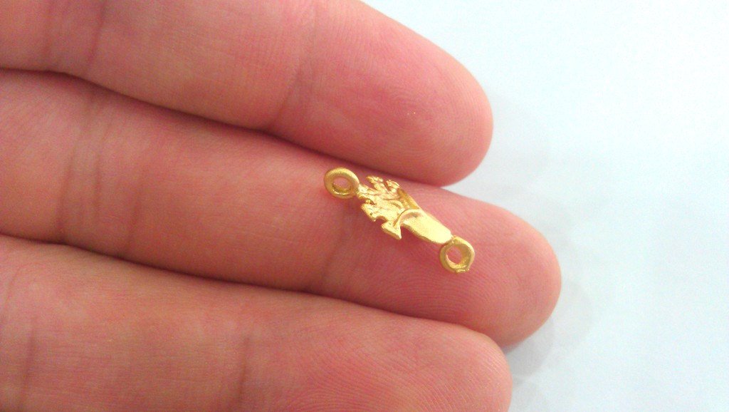 4 Gold Flower Charms , Gold Plated Brass G9880