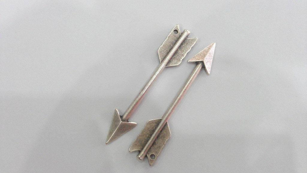 2 Silver Pendant Arrow Pendant Antique Silver Plated 2 Pcs (65x14 mm.)  G11591