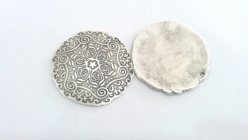Silver Pendant Oxidized Silver Plated Medallion  Pendants (45 mm)  G14604