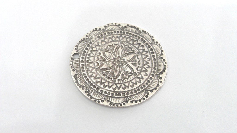 10 Pcs (36 mm) Oxidized Silver Plated  Medallion  Pendants G9776