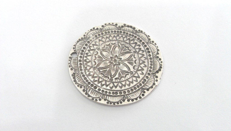 2 Pcs (36 mm) Oxidized Silver Plated  Medallion  Pendants G9776