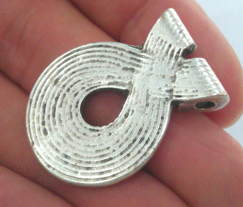 1 Pc (32x25 mm) Oxidized Silver Plated  Medallion  Pendants G10961