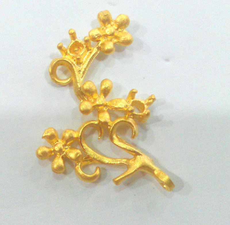 2 Pcs Flower Charms Pendant , Gold Plated Brass  G10