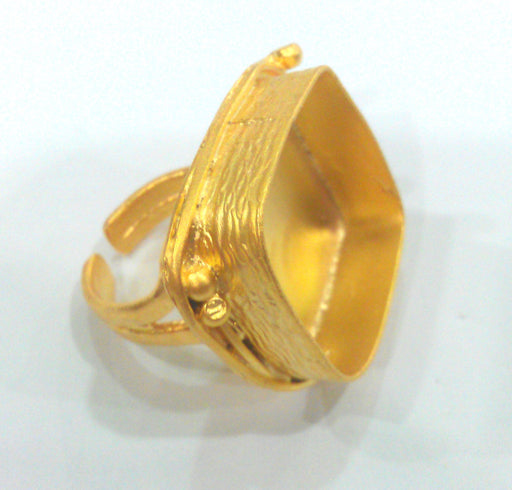 Adjustable Ring  Blank (22 mm Blank)  ,Cabochon Base,Mountings  , Gold Plated Brass G1436